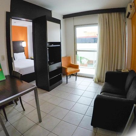 Triangulo Apart Hotel Βιτόρια Εξωτερικό φωτογραφία