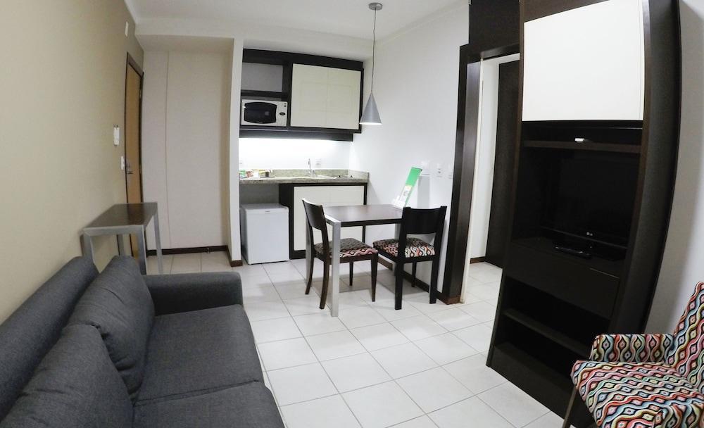 Triangulo Apart Hotel Βιτόρια Εξωτερικό φωτογραφία