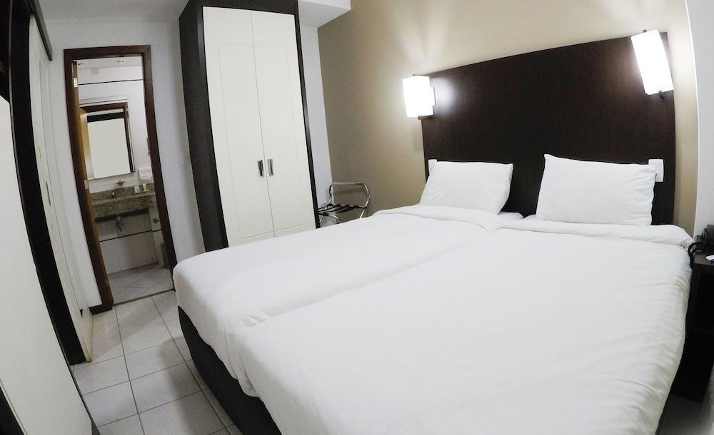 Triangulo Apart Hotel Βιτόρια Εξωτερικό φωτογραφία